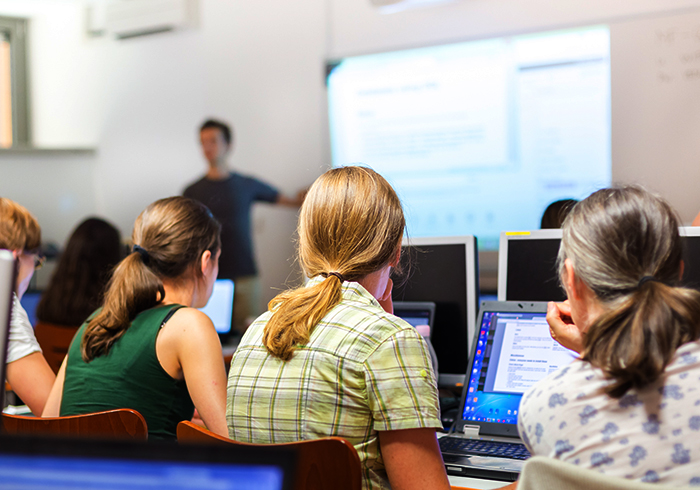 Dear Faculty: Lets Talk about Digital Courseware